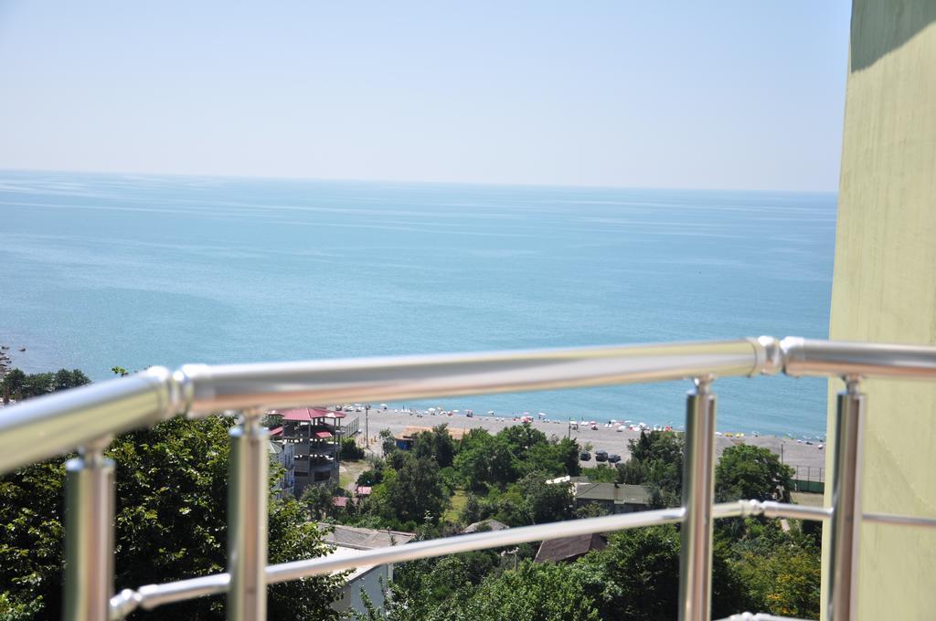 Akhmed Guest House Кваріаті Екстер'єр фото